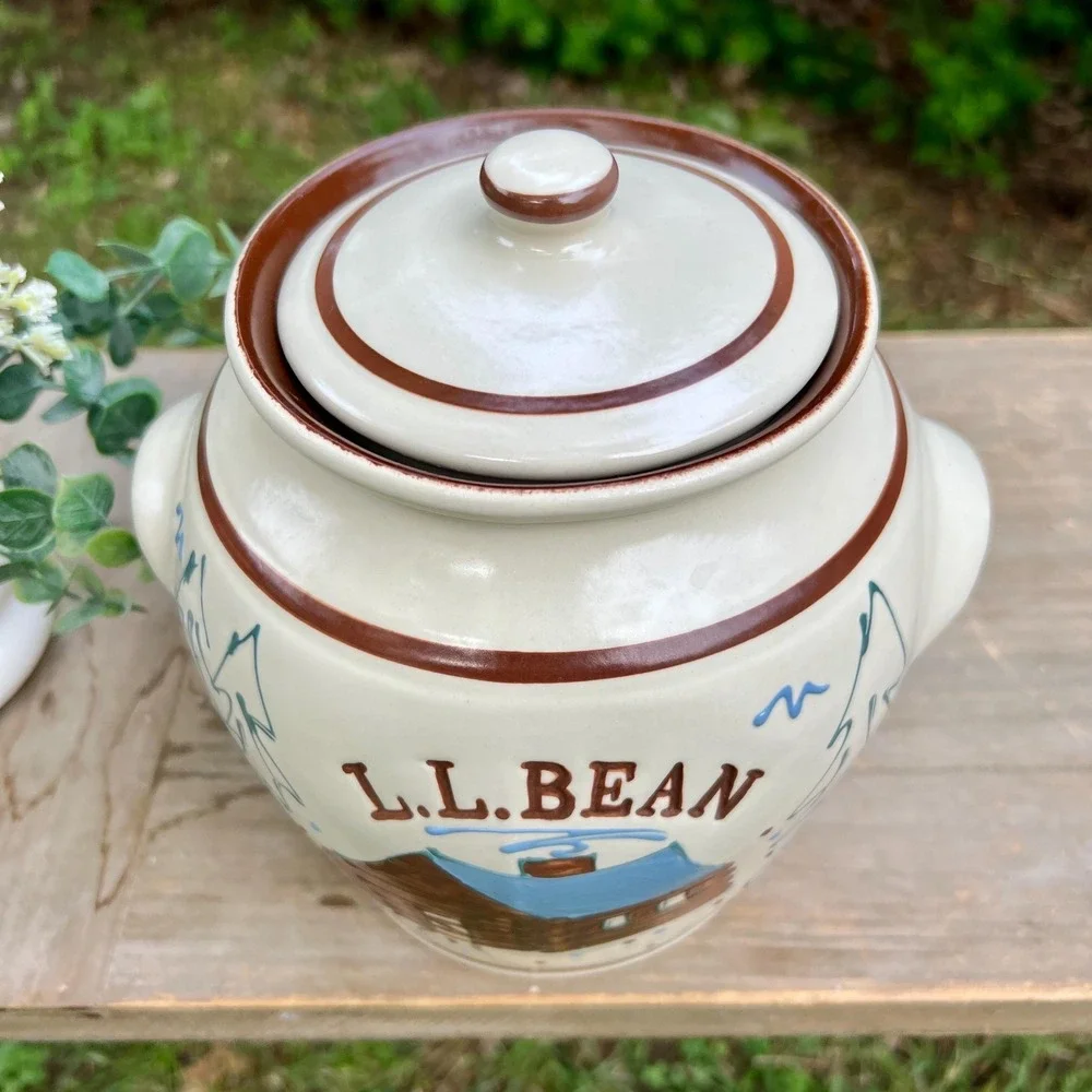LL Bean Vintage Log Cabin Stoneware Cookie Jar